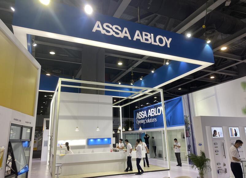 展臺搭建中光材料如何選擇？如何完整體現光的重要性？