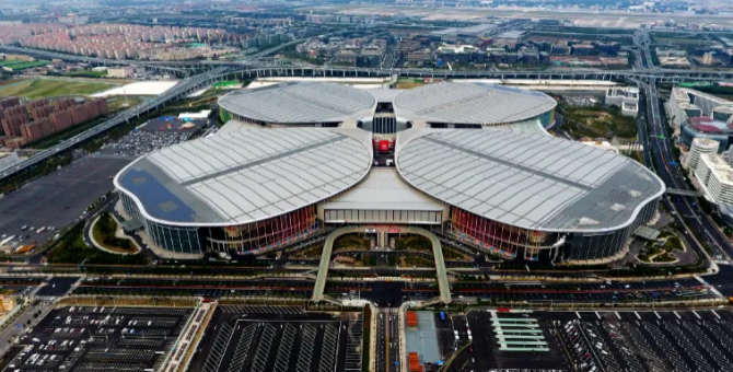 進博會展臺搭建裝修時運輸車輛進去展館有什么要求?