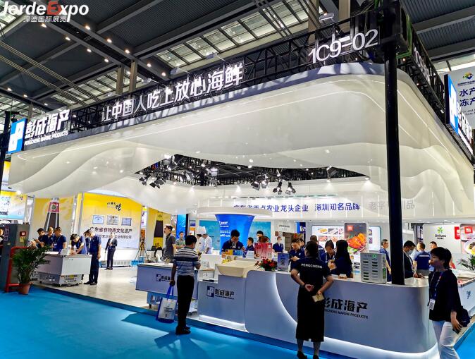 澤迪展臺(tái)搭建公司攜手客戶兩項(xiàng)2023深圳漁博會(huì)