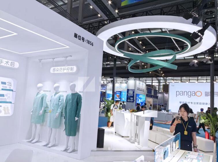 展會展臺搭建設(shè)計公司教您使用幾個小技巧突出您的展臺 展會展臺搭建設(shè)計公司教您使用幾個小技巧突出您的展臺